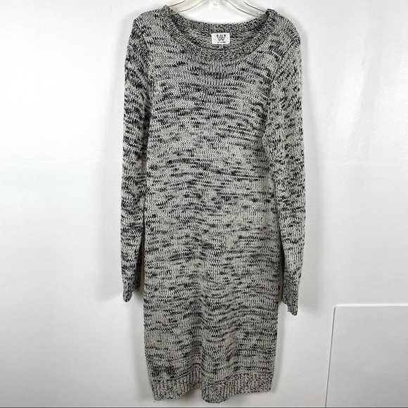 Anthropologie Dresses & Skirts - ANTHROPOLOGIE SIX CRISP DAYS SWEATER DRESS M/L